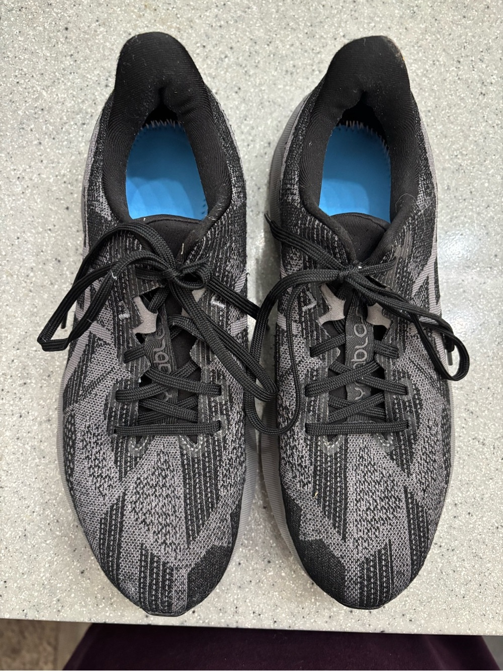 Asics Men's Black and Gray Knit Running Sneakers